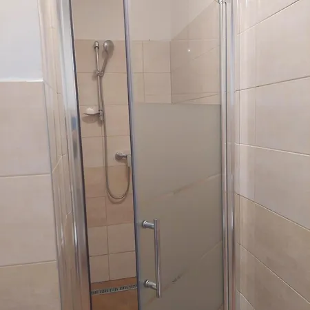 Self Check In Aparthotel