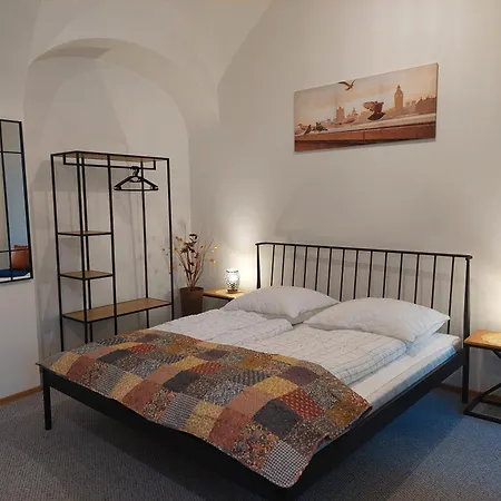 Aparthotel Self Check In 3*