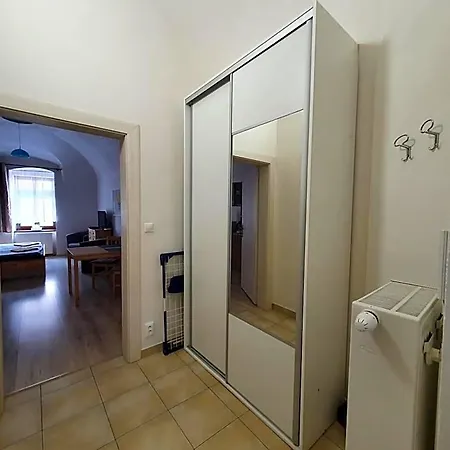 Self Check In Apartmanhotel 3*
